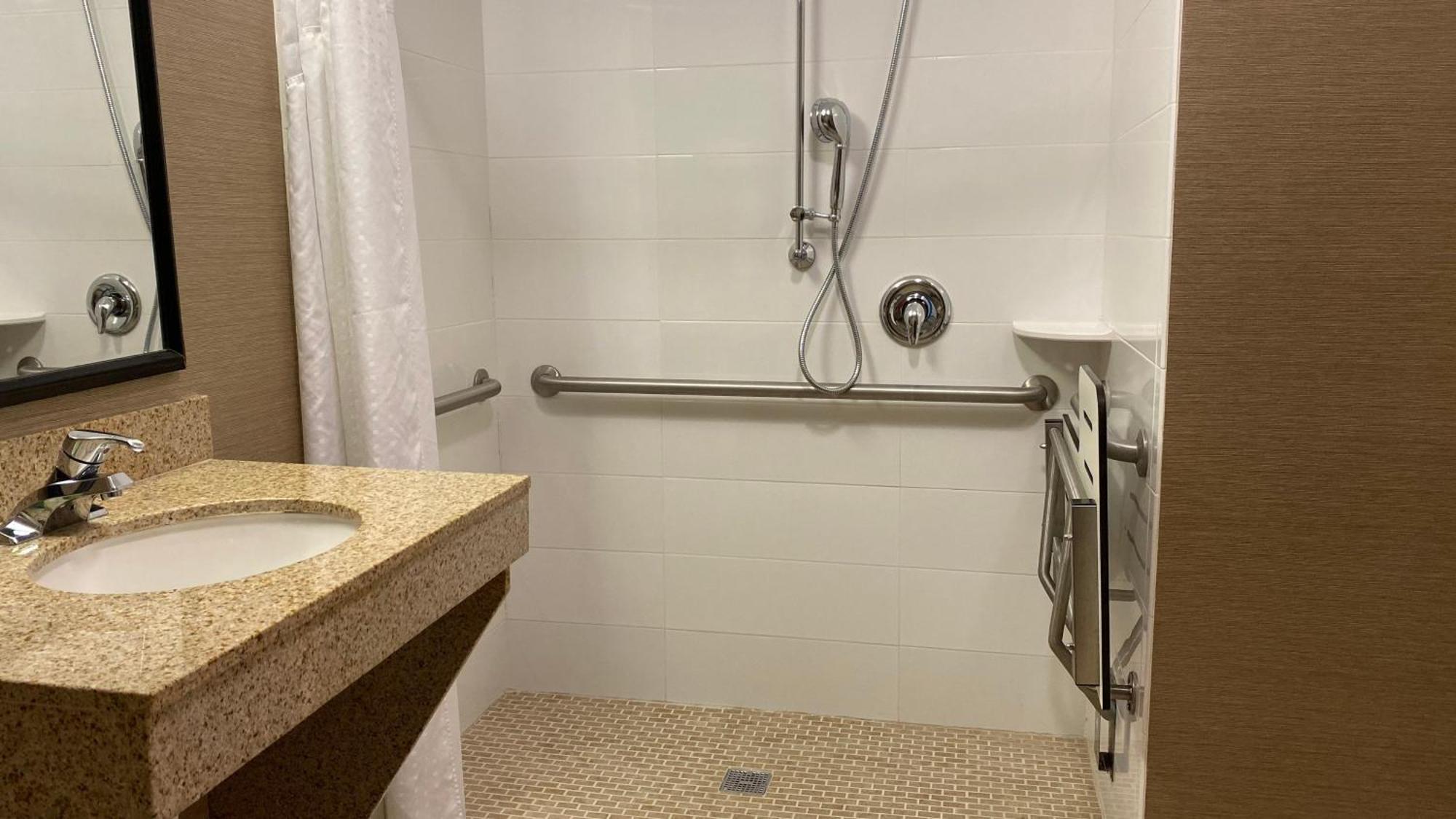 Holiday Inn & Suites Bakersfield By Ihg Extérieur photo